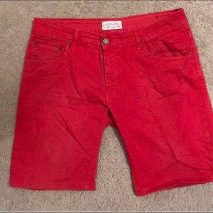 Zara men’s red denim shorts